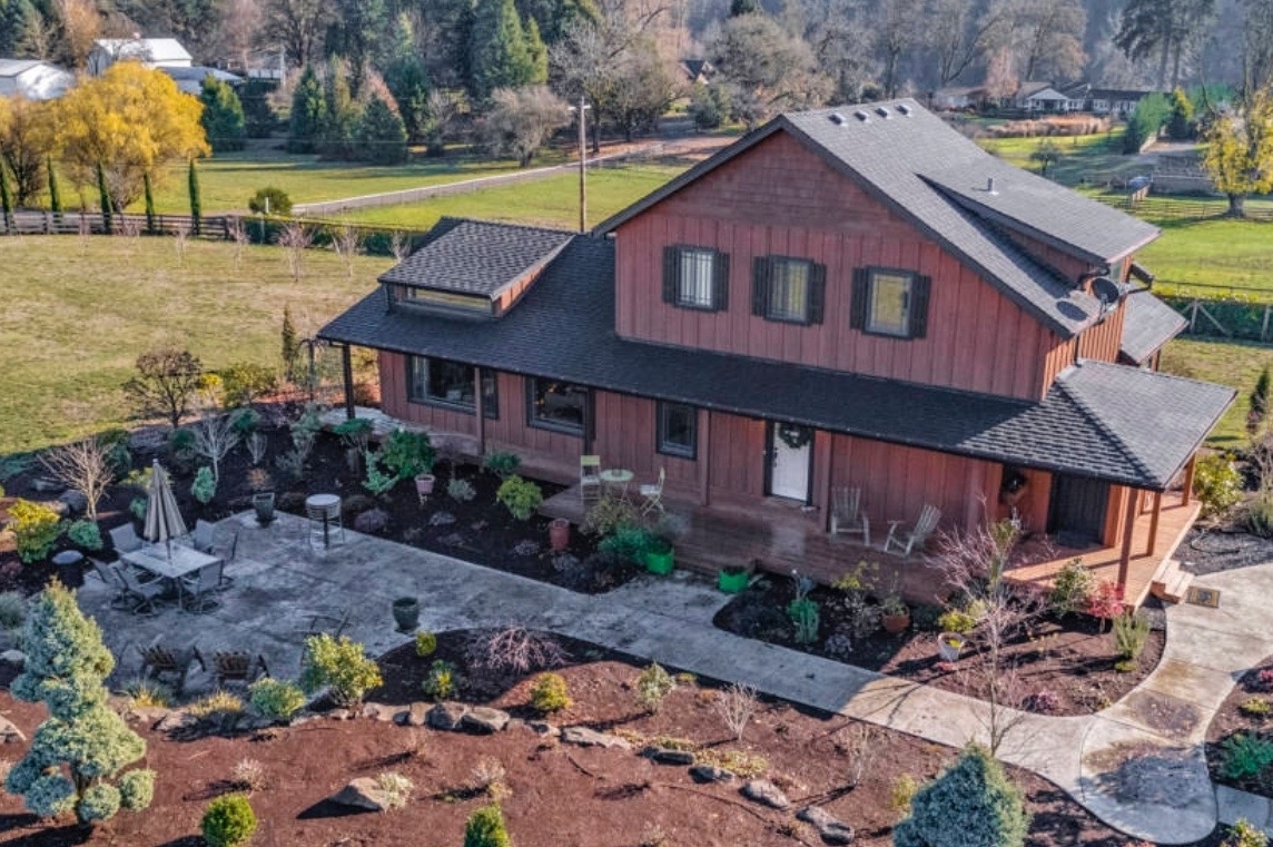 Newberg, Oregon – $2,650,000